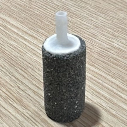 Air Stone 4 x 2 cm Cylinder Import (Black Color)
