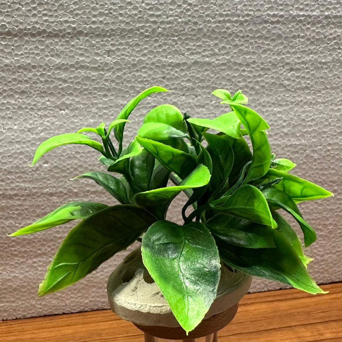 Artificial Aquarium Plant with Weighted Base - AG49-B – for Fish Tank Decoration