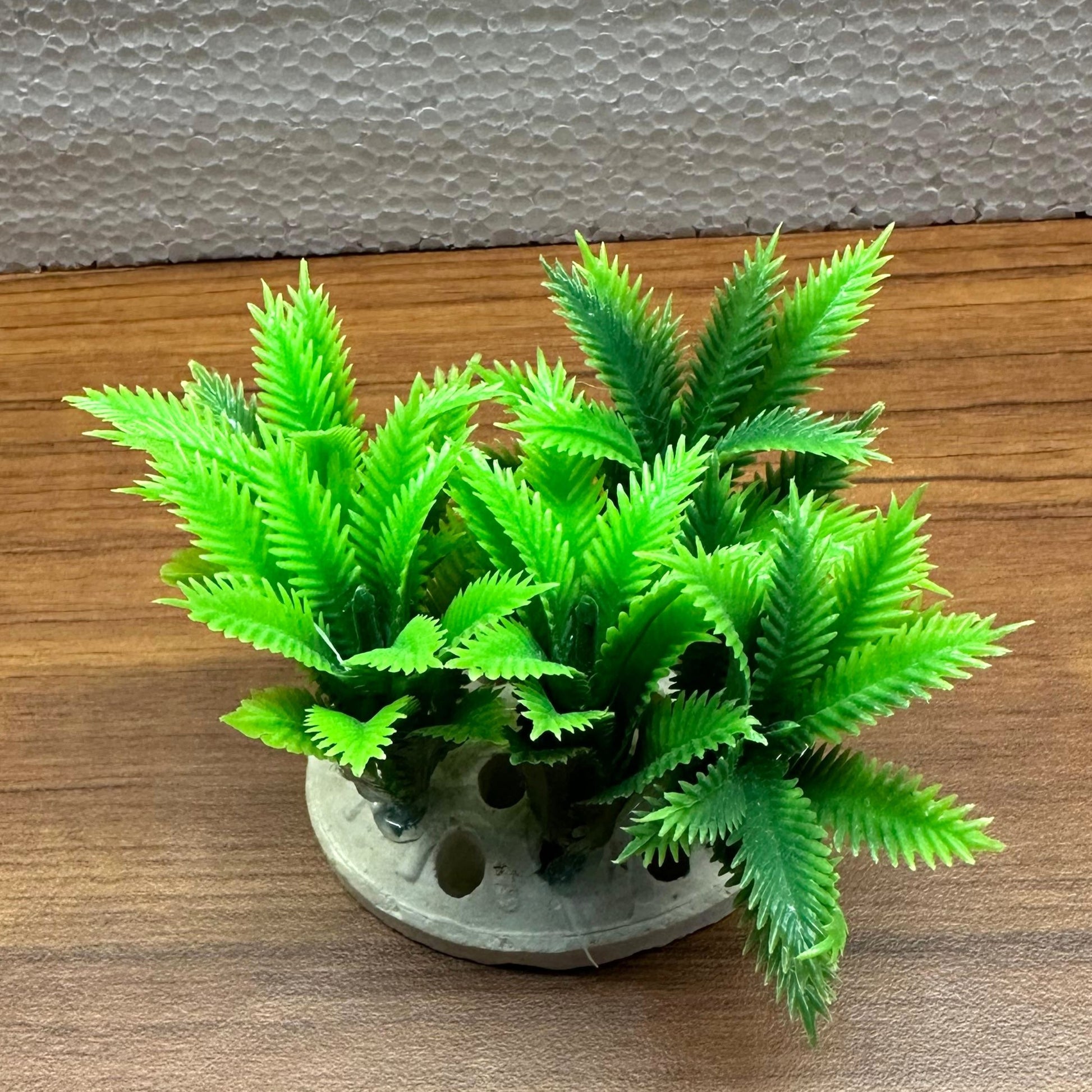 Artificial Aquarium Plant with Weighted Base - AG49-C – for Fish Tank Decoration