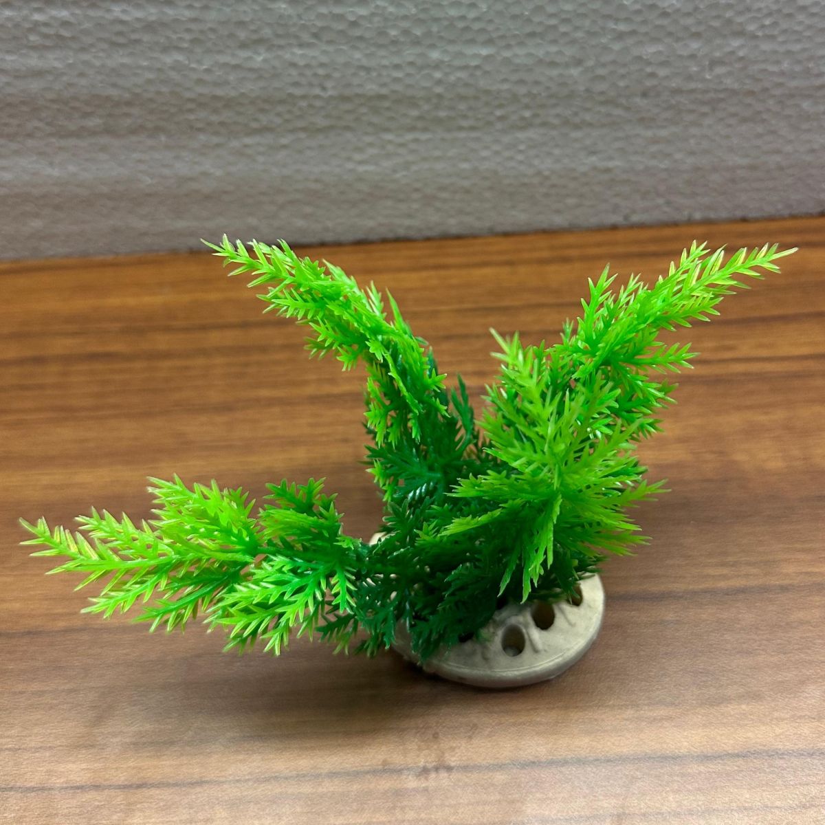 Artificial Aquarium Plant with Weighted Base - AG49-E – for Fish Tank Decoration