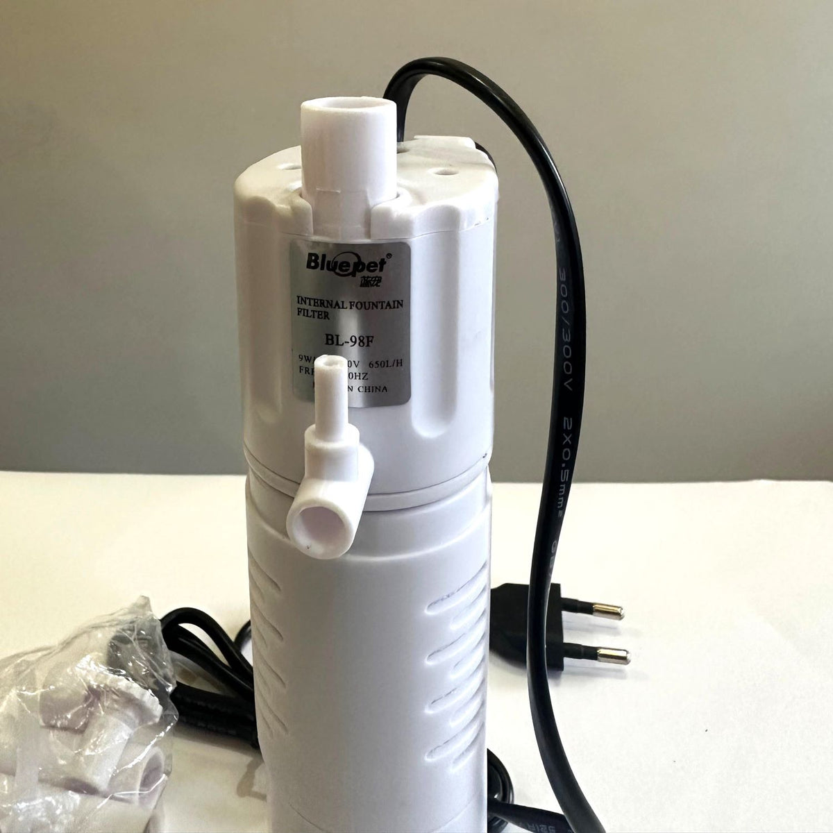 Blue Pet BL-98F Aquarium Internal Filter 9 Watts - 3
