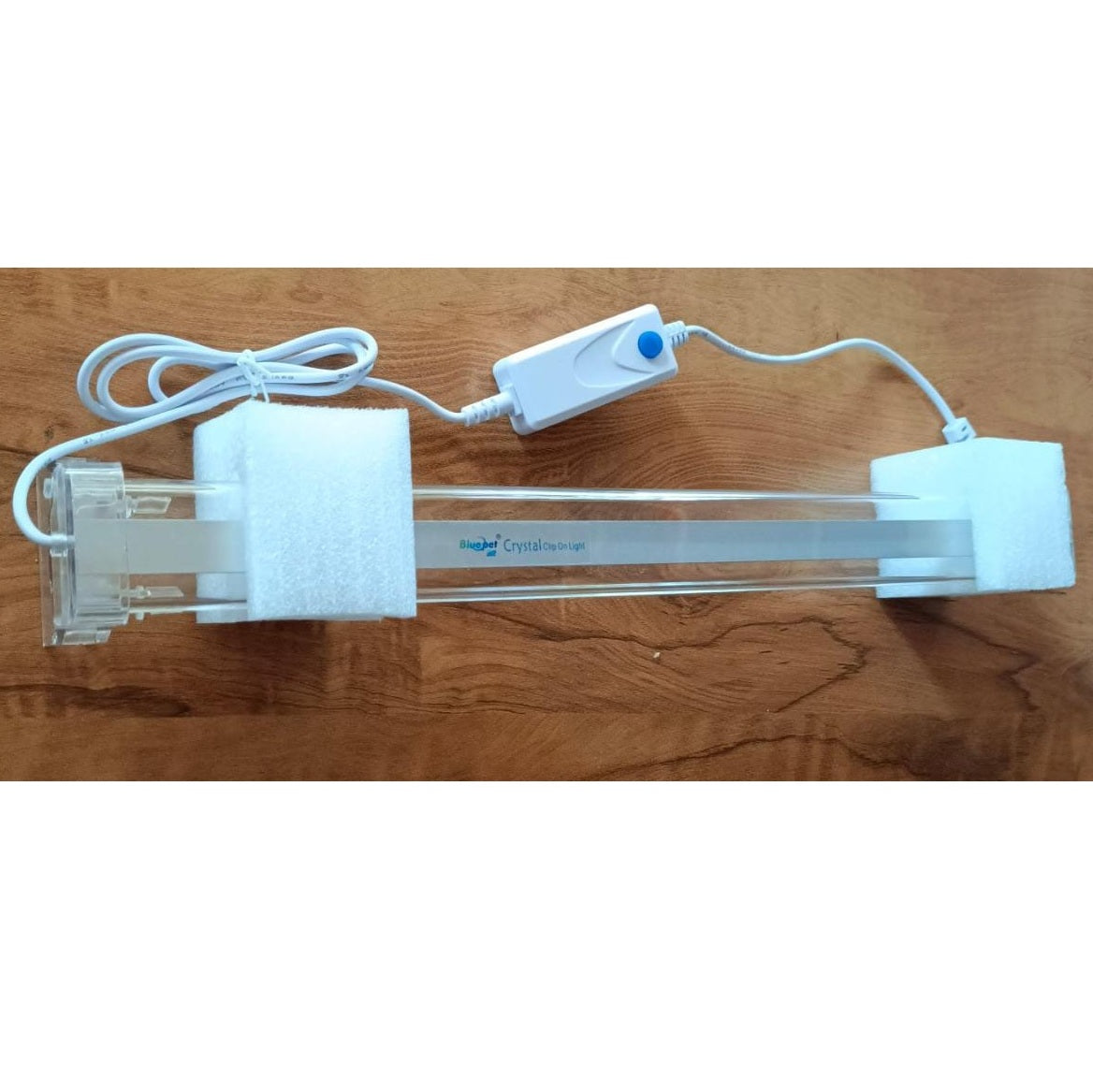 Bluepet Crystal Clip on LED Light 30 cm 8 Watts - 2