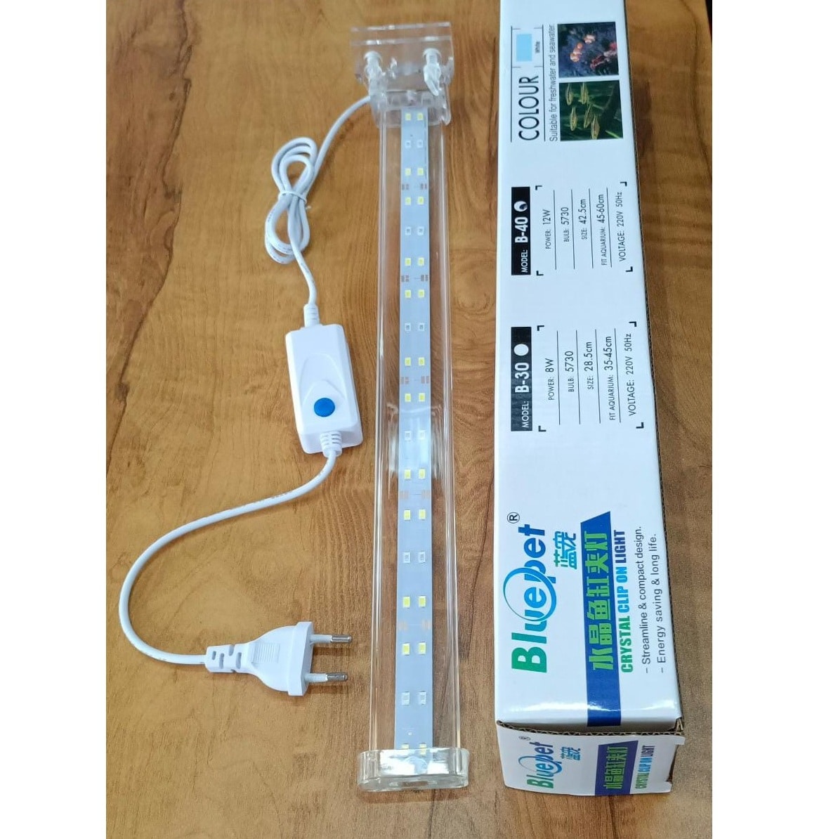 Bluepet Crystal Clip on LED Light 30 cm 8 Watts - 5