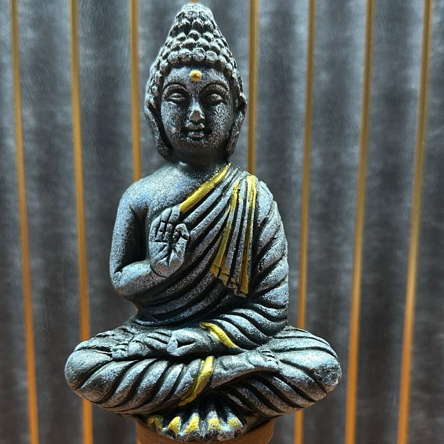 Meditating Buddha Aquarium Decoration (13 x 8 cm) – Grey & Gold Zen Ornament - 5