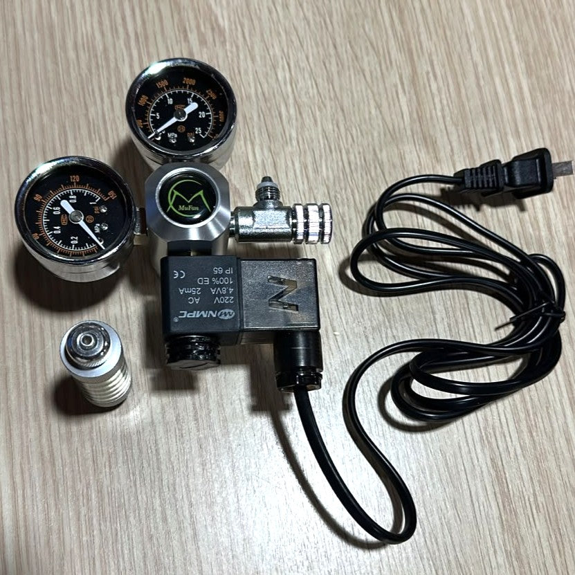 Mufan CO2 Dual Gauge Regulator With Solenoid & Bubble Counter