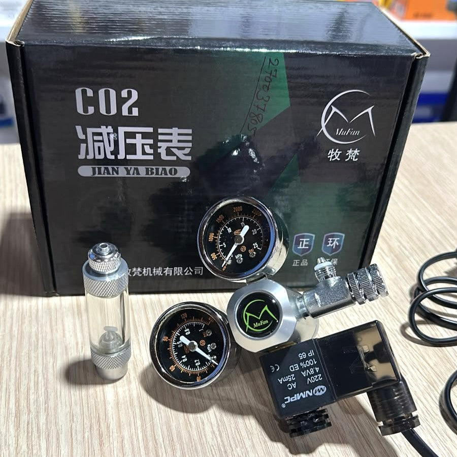 Mufan CO2 Dual Gauge Regulator With Solenoid & Bubble Counter