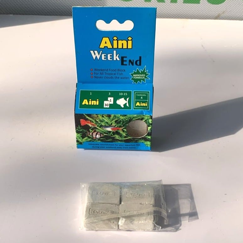 TAIYO AINI Week End Fish Food Blocks (4 Pcs) - 2