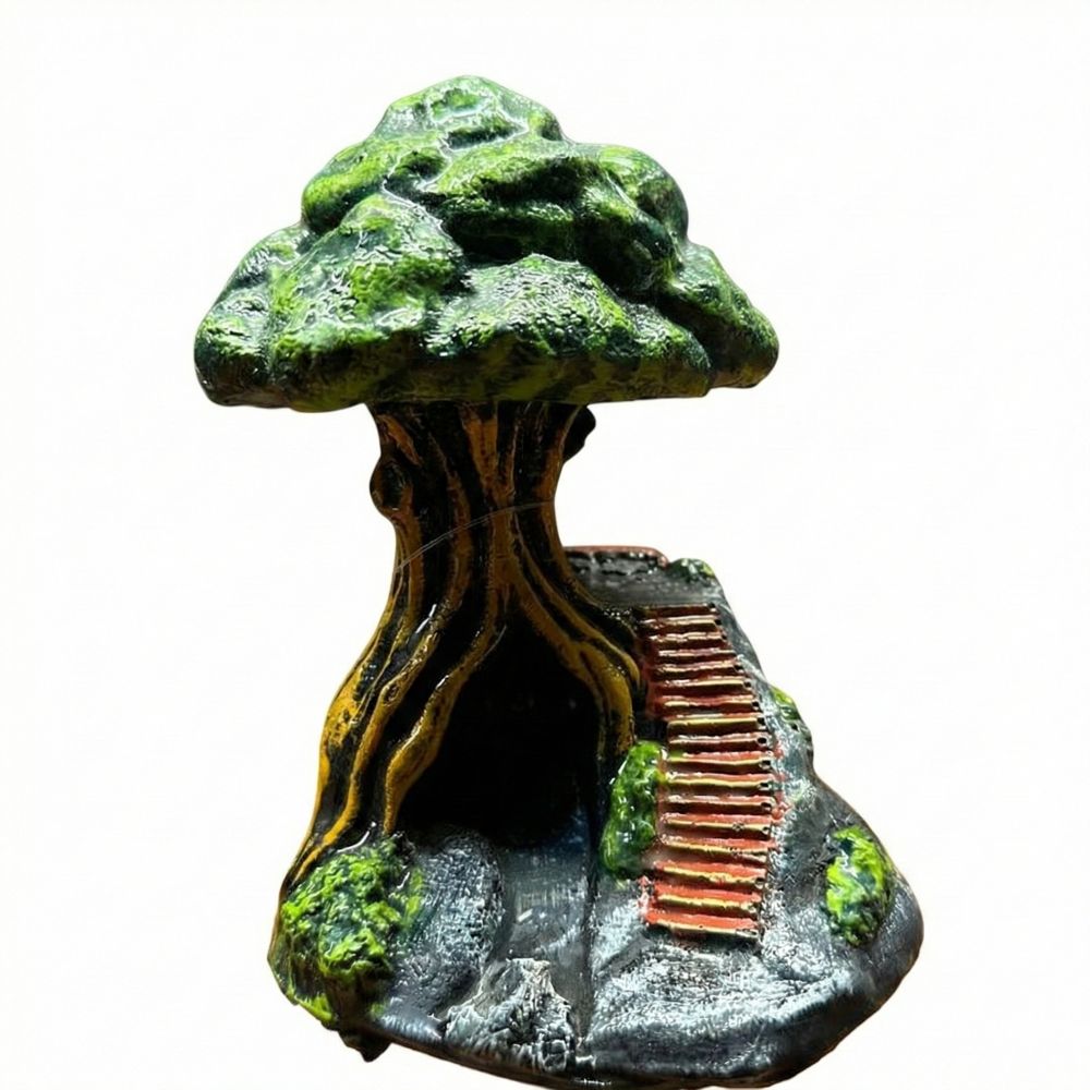 Tree House Aquarium Decoration (12cm) – Resin Hideout for Fish & Shrimp