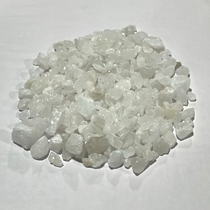 Premium White Stone Chips 4 to 8 mm size (1 Kg) for Aquarium Landscaping