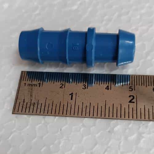 Straight connector for 16 mm hose blue color